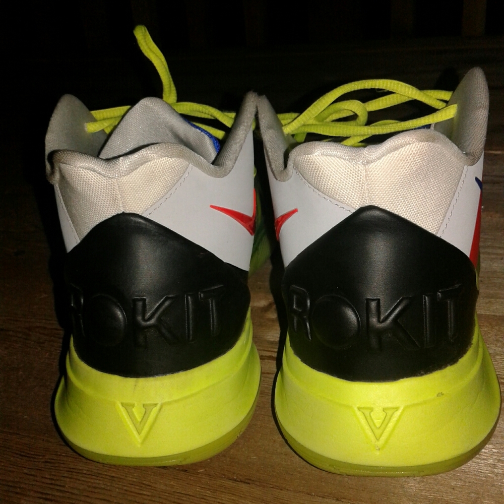 Kyrie 5 Rokit - Picture 5 of 7
